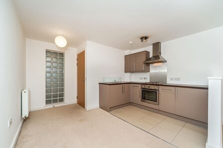 2 bedroom  Flat to rent