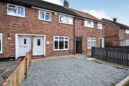 Milford Grove, 3 bedroom Mid Terrace House to rent, £695 pcm