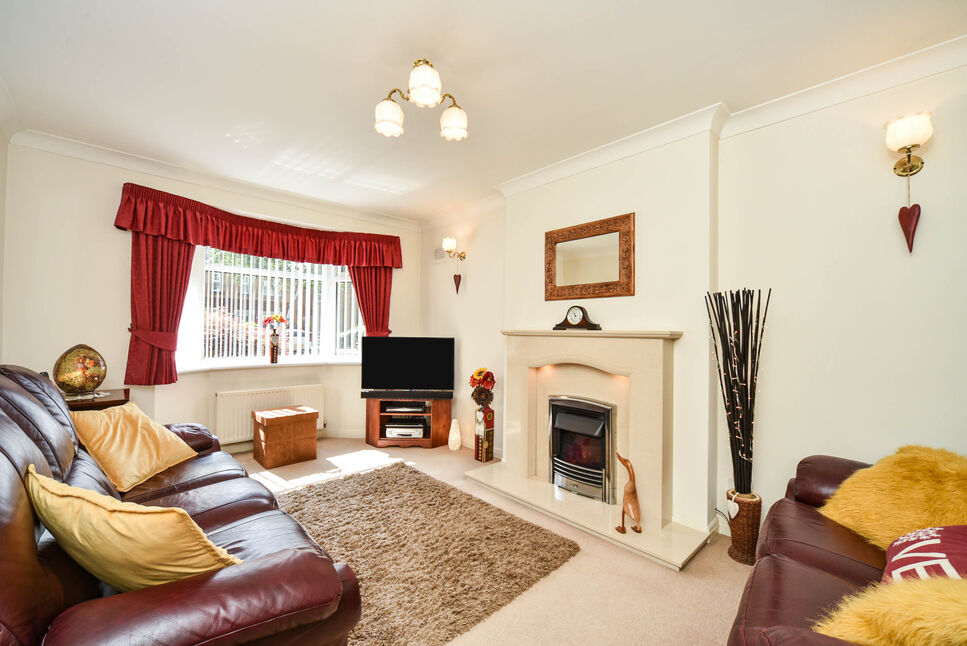 3 bedroom Detached House for sale, Lindengate Avenue, Hull, HU7 £235,000