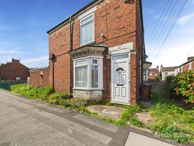 2 bedroom End Terrace House for sale