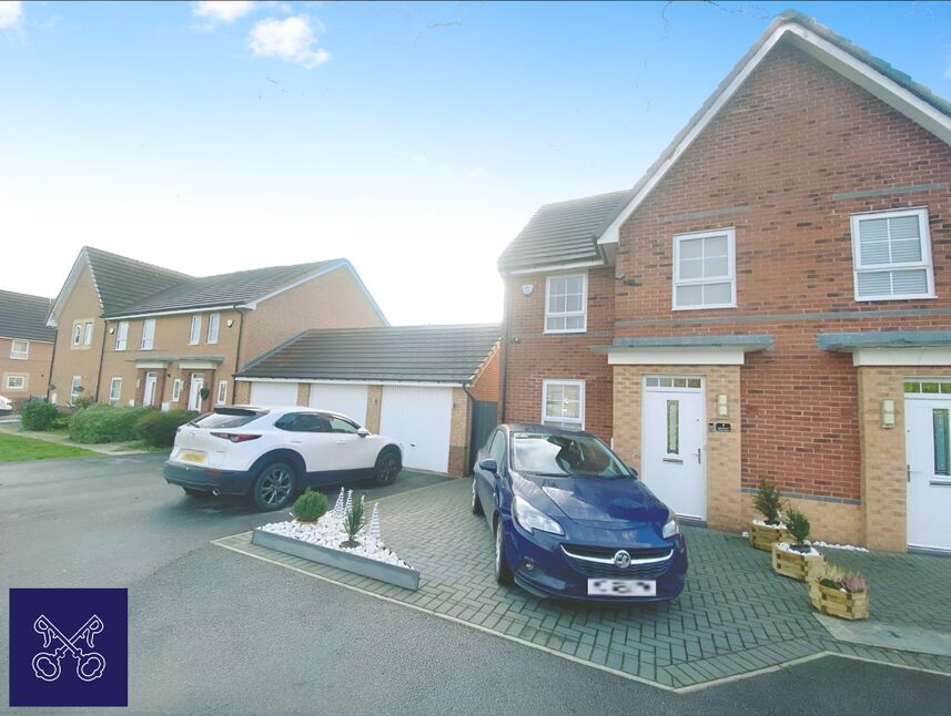 3 bedroom Semi Detached House for sale, Simpson Crescent, Hull, HU8 £