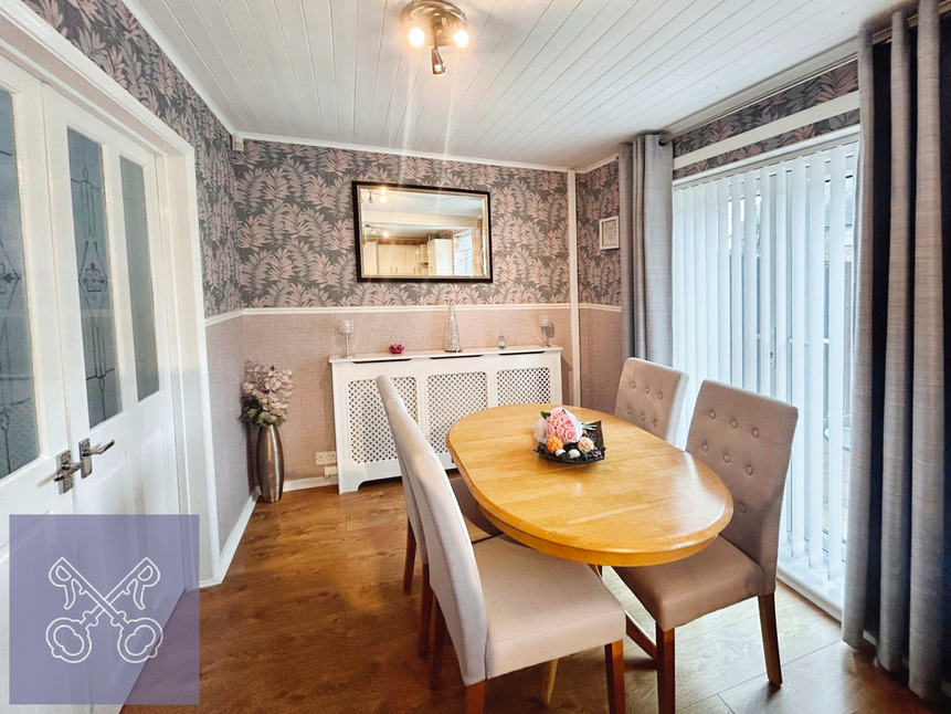 3 bedroom End Terrace House for sale, Foxhill Close, Hull, HU9 £130,000