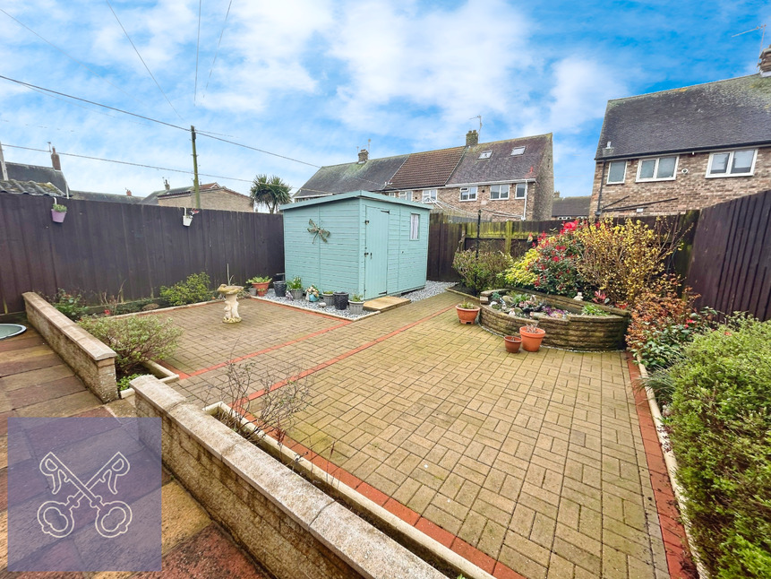 3 bedroom End Terrace House for sale, Foxhill Close, Hull, HU9 £125,000