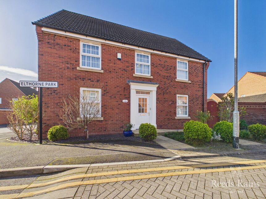 Main image of 4 bedroom Detached House for sale, Elthorne Park, Kingswood, East Yorkshire, HU7