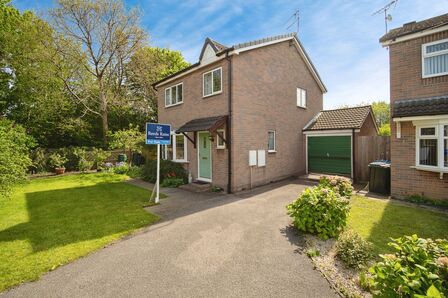 Tynedale, 4 bedroom Detached House for sale, £260,000