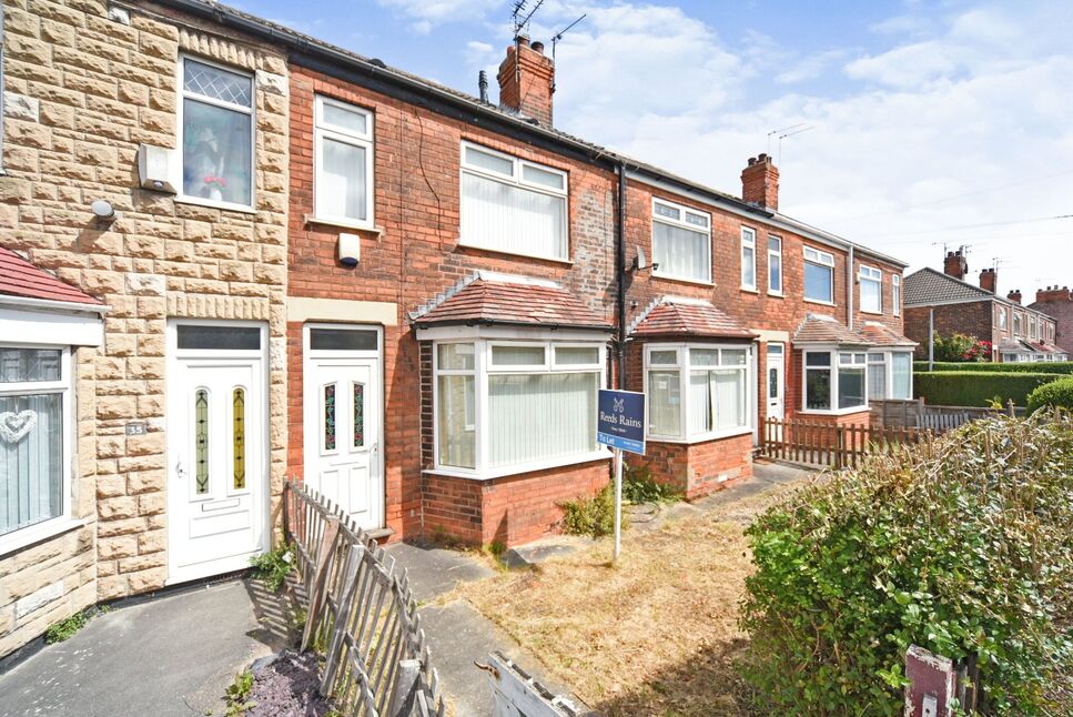 2 bedroom Mid Terrace House for sale, Endymion Street, Hull, HU8 £80,000