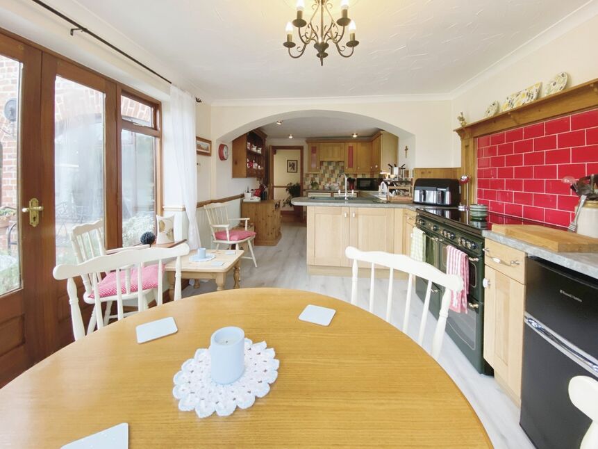 Breakfast Kitchen