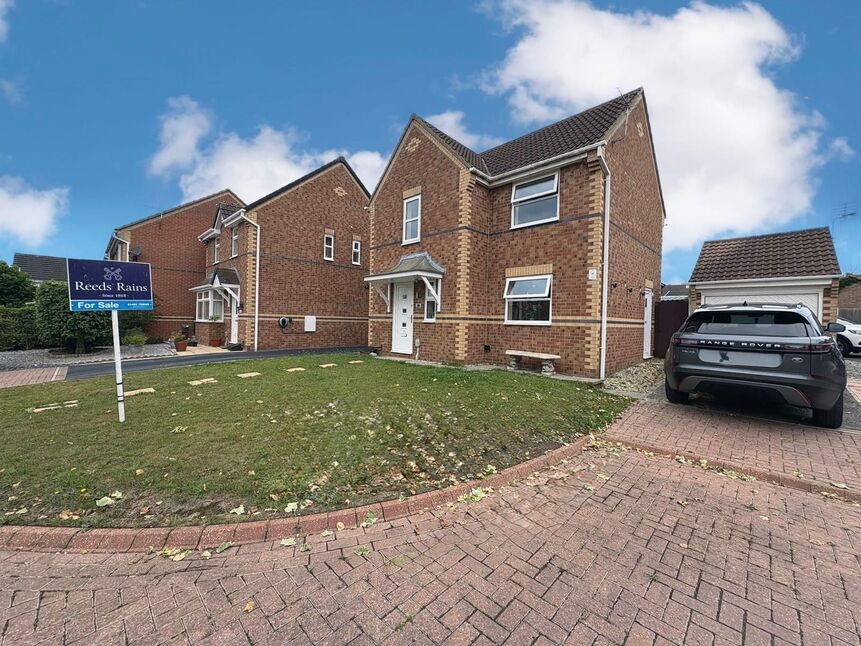 Main image of 3 bedroom Detached House for sale, Beamsley Way, Kingswood, East Yorkshire, HU7