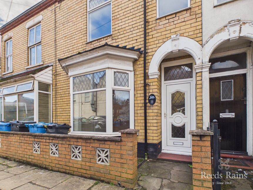 Main image of 2 bedroom Mid Terrace House to rent, Dene Street, Hull, East Yorkshire, HU9