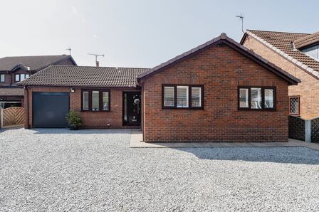 4 bedroom Detached Bungalow for sale