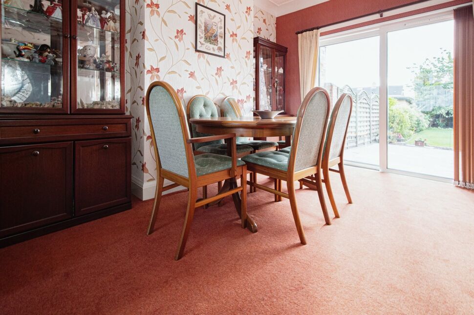 3 bedroom Semi Detached House for sale, Ellesmere Avenue, Hull, HU8 £225,000