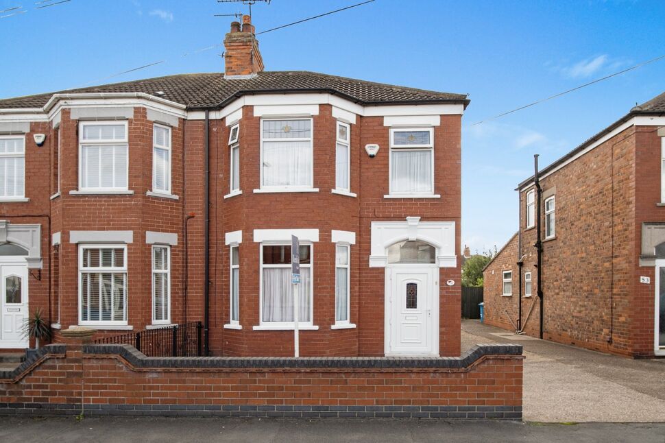3 bedroom Semi Detached House for sale, Ellesmere Avenue, Hull, HU8 £225,000