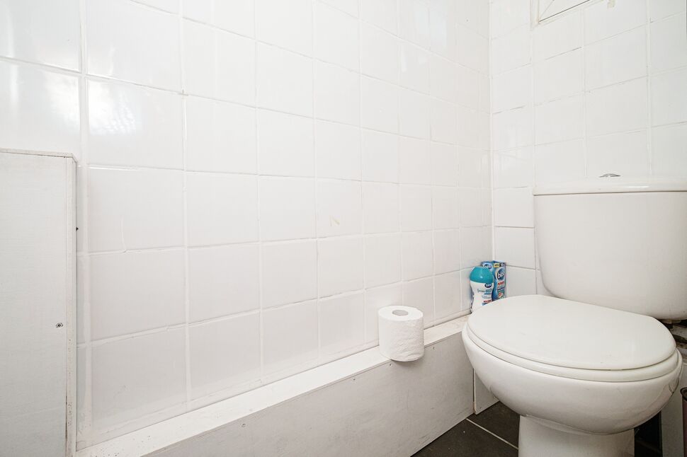 2 bedroom Mid Terrace House for sale, Glebe Road, Hull, HU7 £115,000