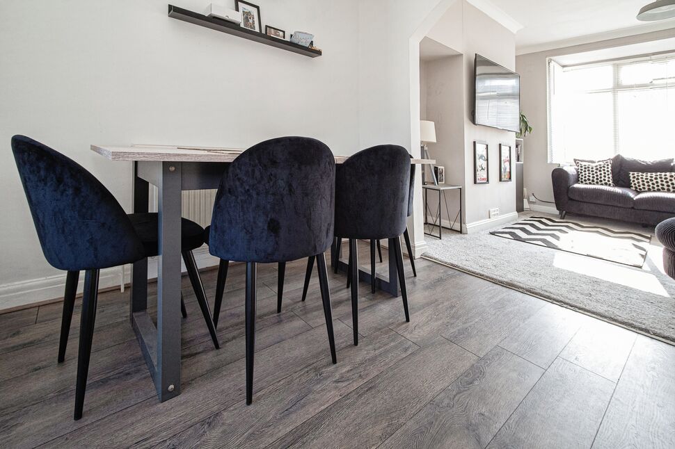 2 bedroom Mid Terrace House for sale, Glebe Road, Hull, HU7 £115,000