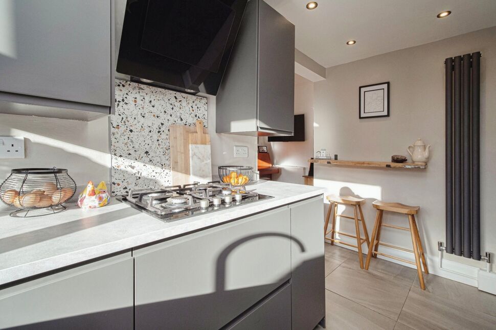 3 bedroom End Terrace House for sale, Chestnut Grove, Garden Village