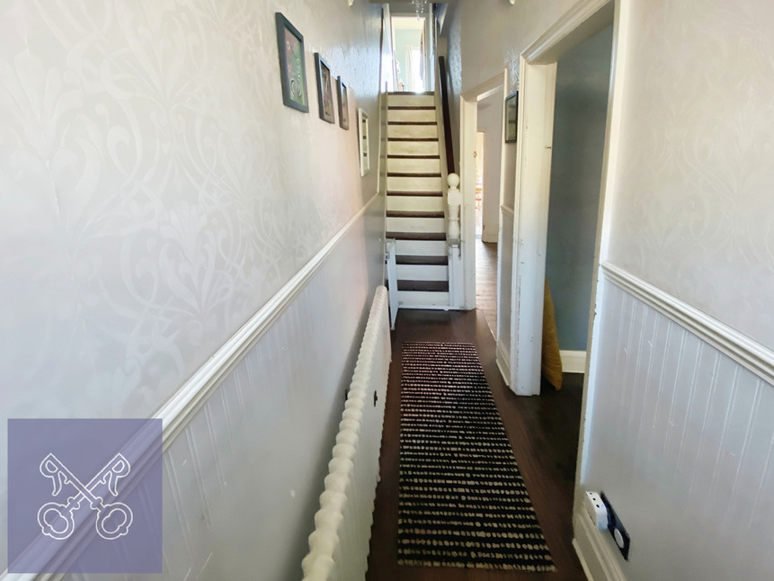 3 bedroom Mid Terrace House for sale, Summergangs Road, Hull, HU8 £