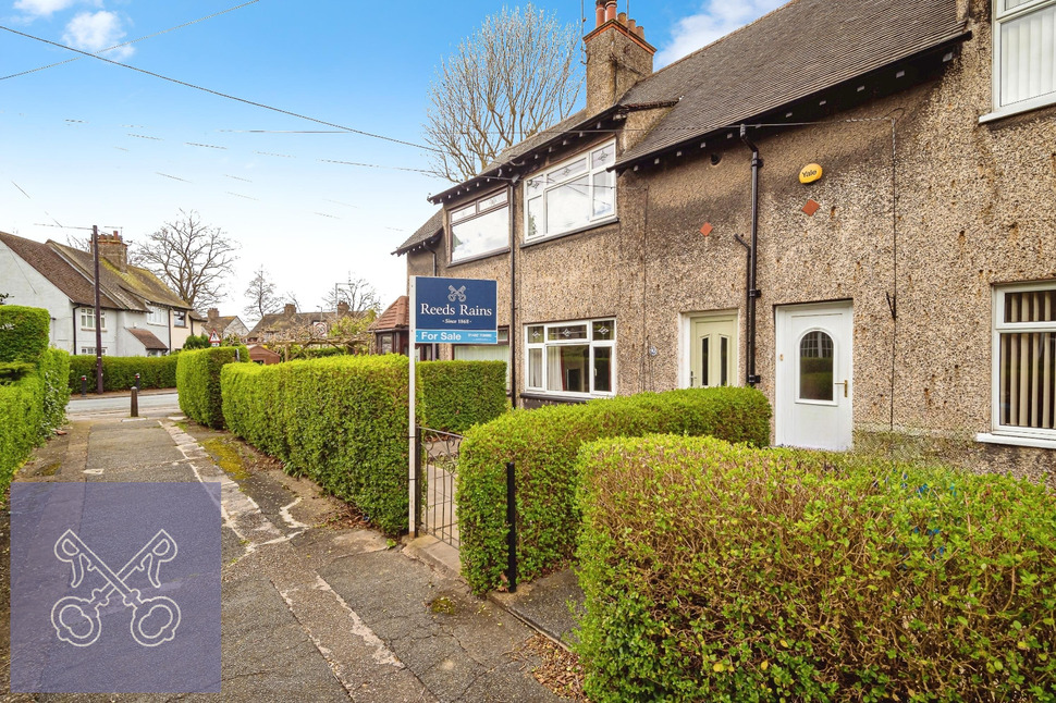 2 bedroom Mid Terrace House for sale, The Grove, Laburnum Avenue, HU8