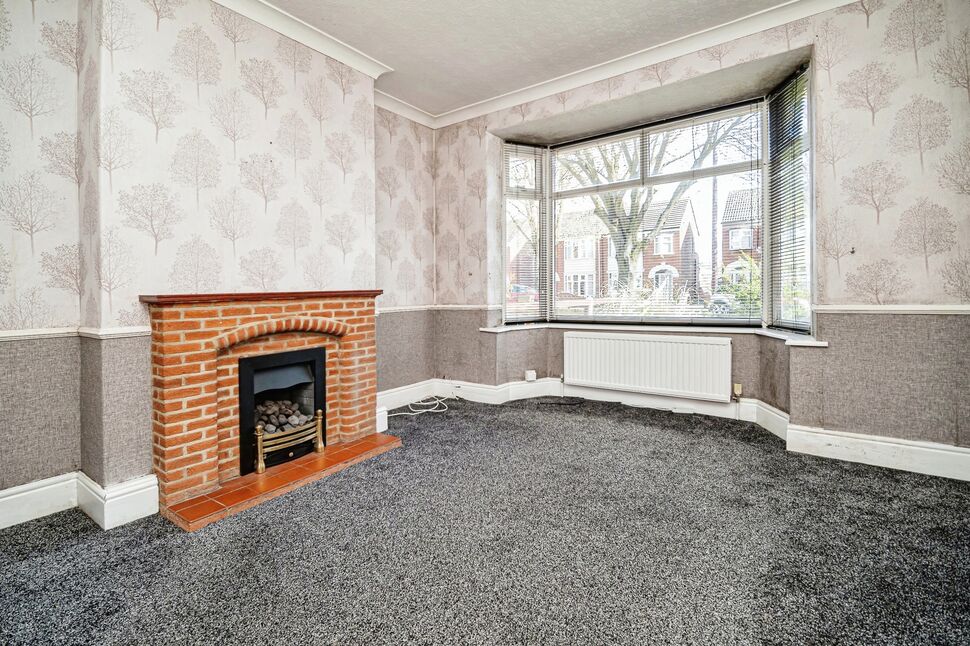 4 bedroom Semi Detached House for sale, Gillshill Road, Hull, HU8 £