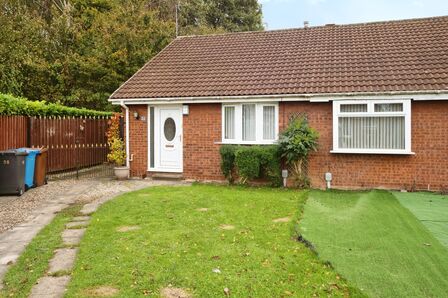 2 bedroom Semi Detached Bungalow for sale