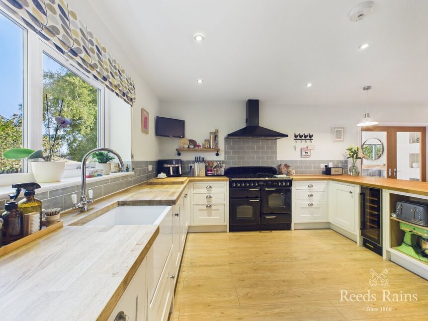 Kitchen / Family / DiningRoom