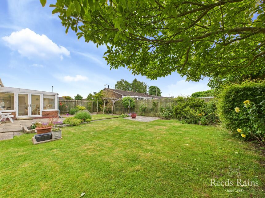 Side / Rear Garden
