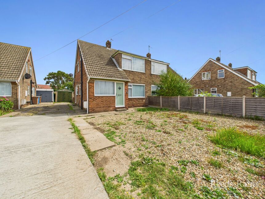 Main image of 3 bedroom Semi Detached Bungalow for sale, Leonard Close, Paull, East Yorkshire, HU12