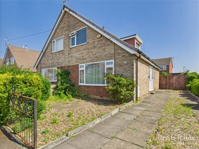 Thorndale, 3 bedroom Semi Detached Bungalow for sale, £150,000