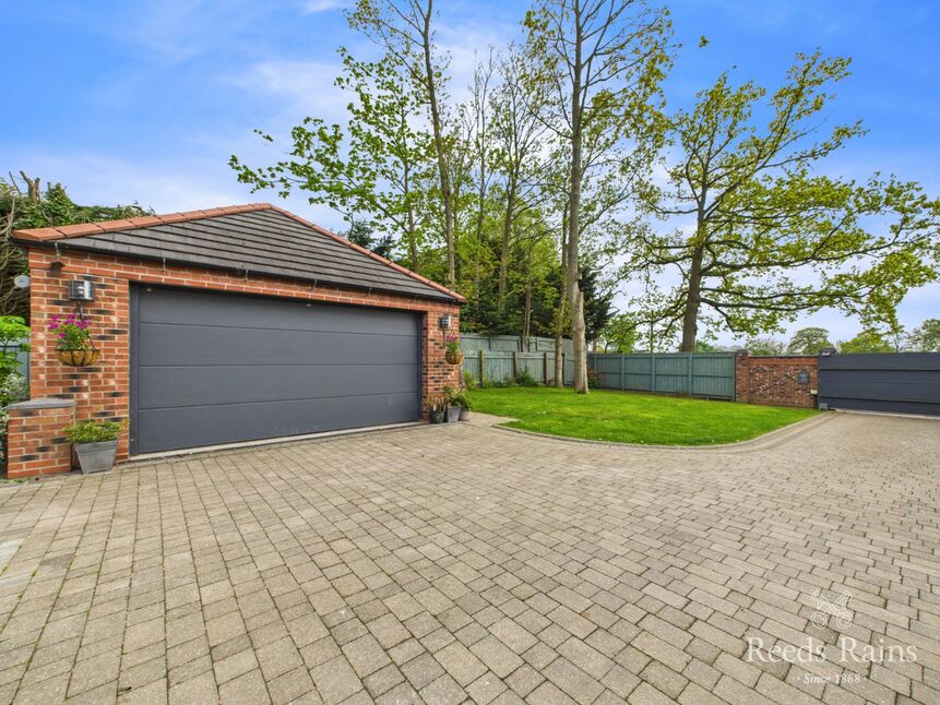 Double Garage