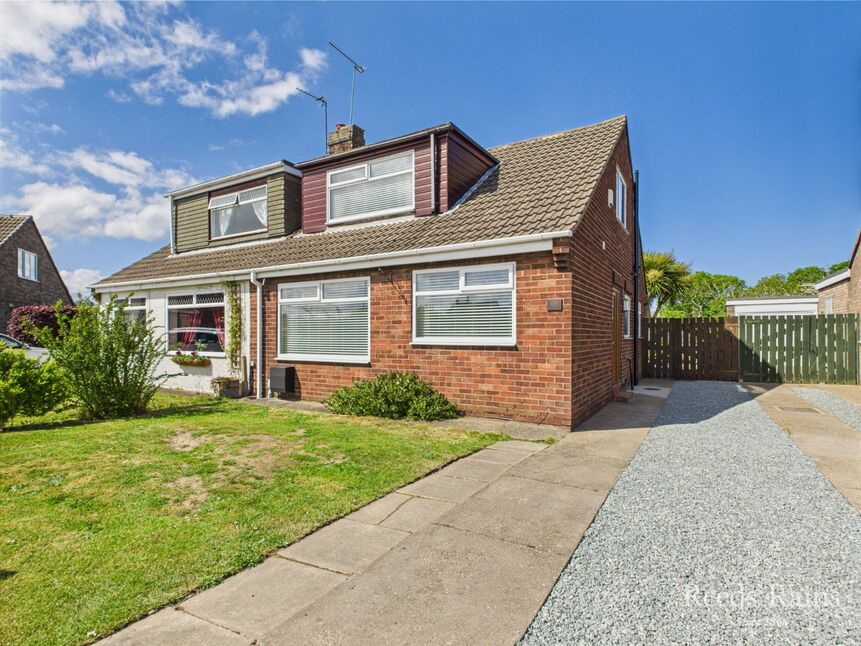3 bedroom Semi Detached Bungalow for sale