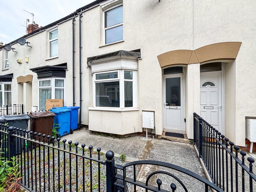 Main image of 3 bedroom Mid Terrace House to rent, West Park Grove, Granville Street, East Riding of Yorkshi, HU3