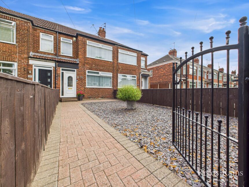 Main image of 3 bedroom Mid Terrace House for sale, Sutton Road, Hull, East Yorkshire, HU6