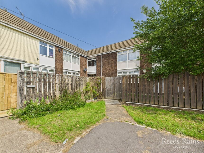 Main image of 1 bedroom Flat for sale, Mullion Close, Bransholme, East Yorkshire, HU7