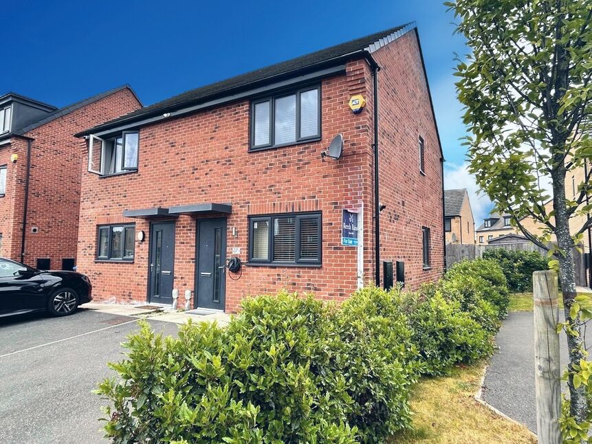 Main image of 2 bedroom Semi Detached House for sale, Kedrum Road, Hull, East Yorkshire, HU9
