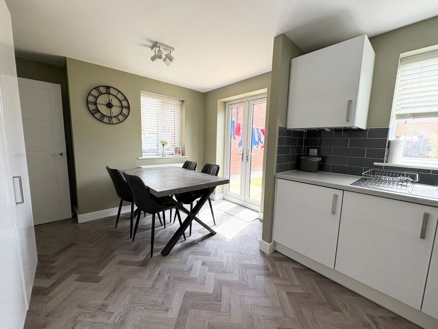 Dining Kitchen