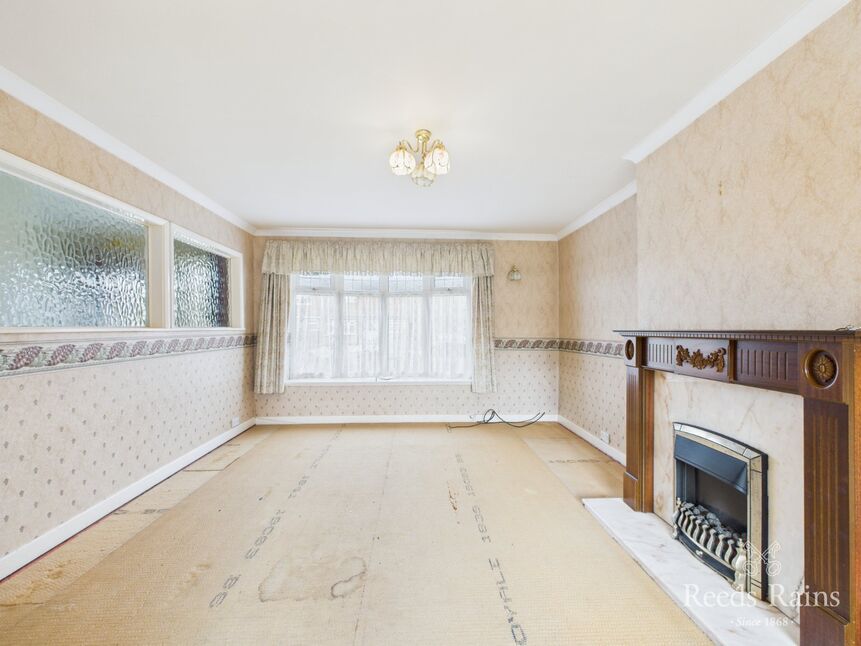 Sitting / Dining Room