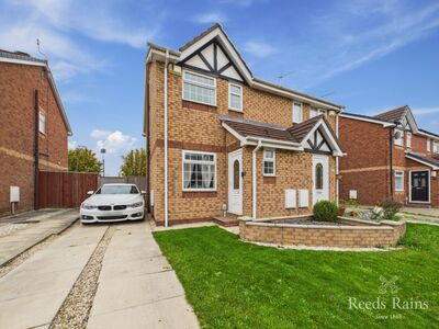 2 bedroom Semi Detached House for sale
