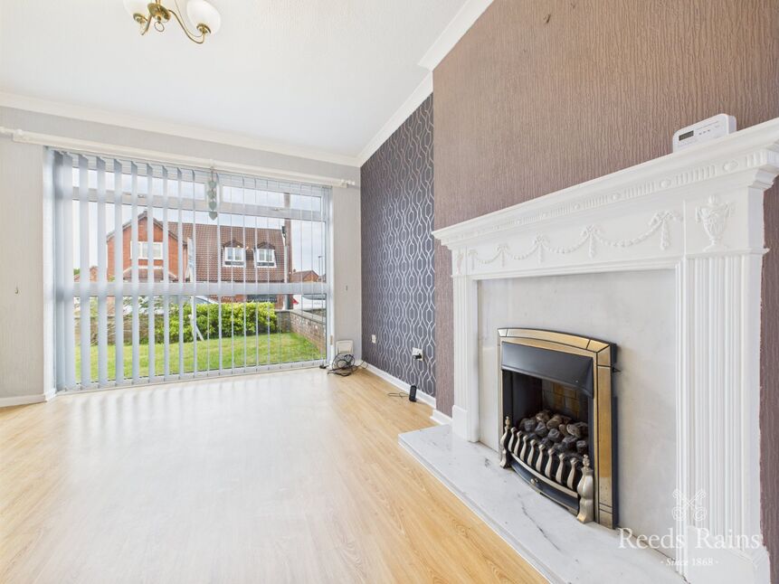 Sitting / Dining Room