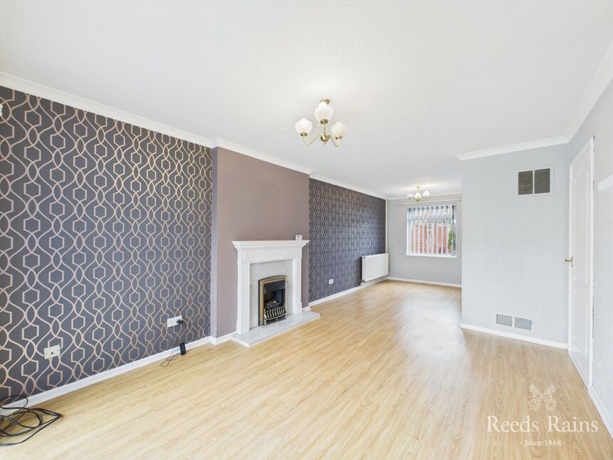 Sitting / Dining Room