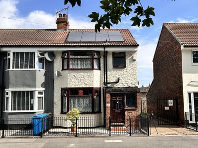 3 bedroom End Terrace House for sale