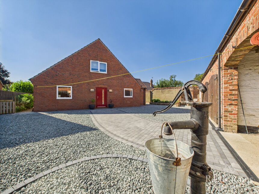 Driveway / Courtyard