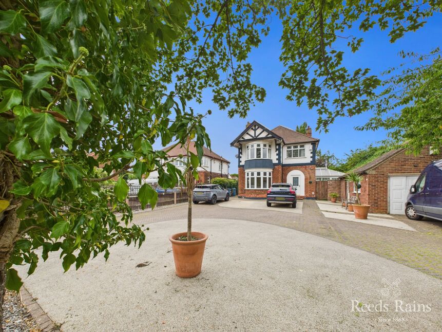 'In-Out' Driveway