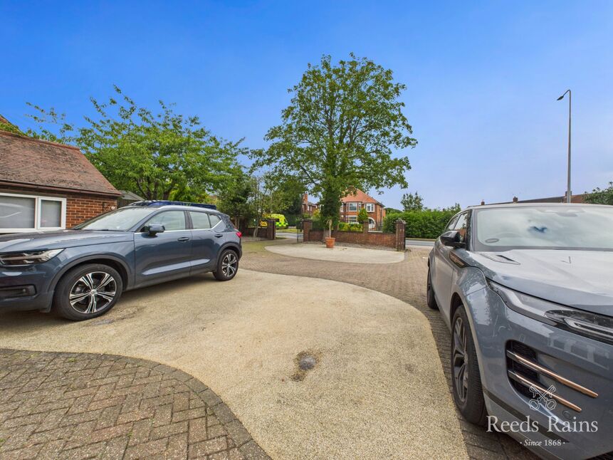 'In-Out' Driveway