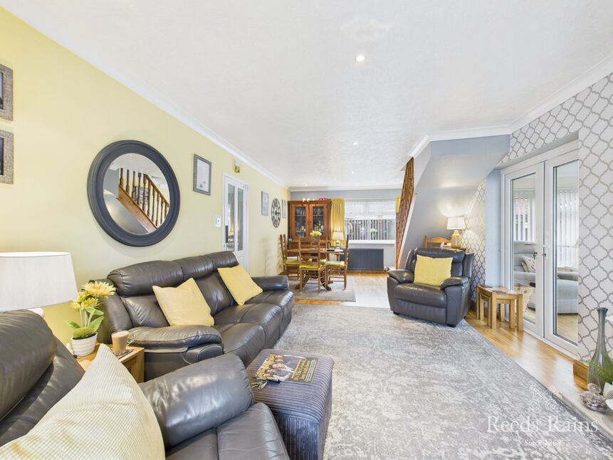 Sitting / Dining Room