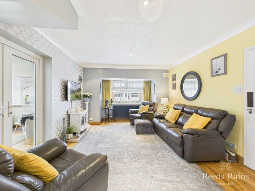 Sitting / Dining Room