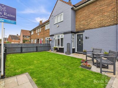 3 bedroom End Terrace House for sale