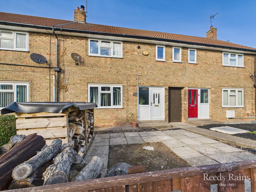 Main image of 3 bedroom Mid Terrace House for sale, Preston Road, Hull, East Riding of Yorkshire, HU9