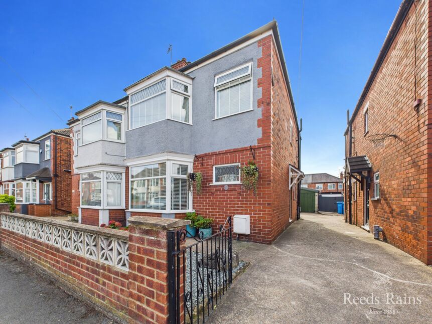 Main image of 3 bedroom Semi Detached House for sale, Faraday Street, Hull, East Yorkshire, HU9