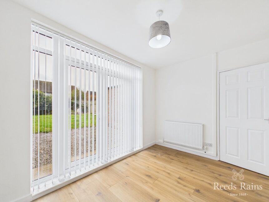 Living / Dining Area