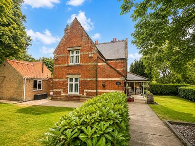 Church Lane, 3 bedroom Semi Detached House for sale, &pound;375,000