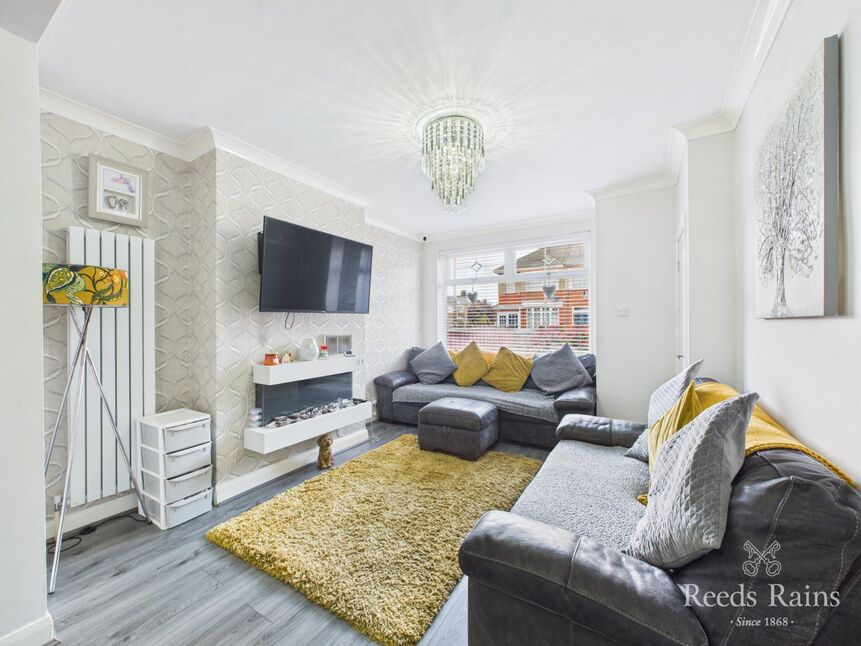 Lounge / Dining Room